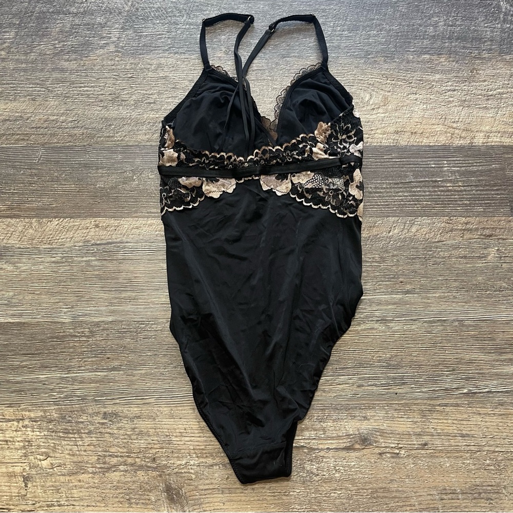 Auden Black and Pink Embellished Backless Bodysuit - Picture 7 of 7